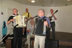 SOMMAREN-2010.S-UPPDELAS-039