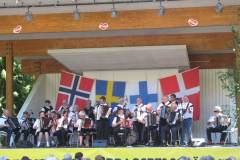 SOMMAREN-2010.S-UPPDELAS-104