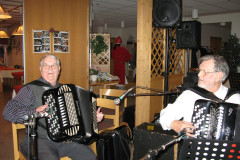 2011-12-10 JULFEST CAROLINEN